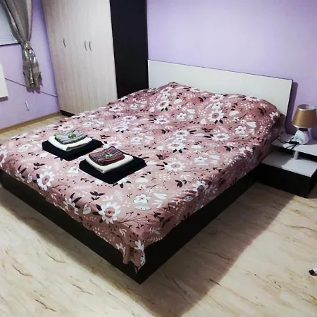 уютен двустаен с прекрасна гледка