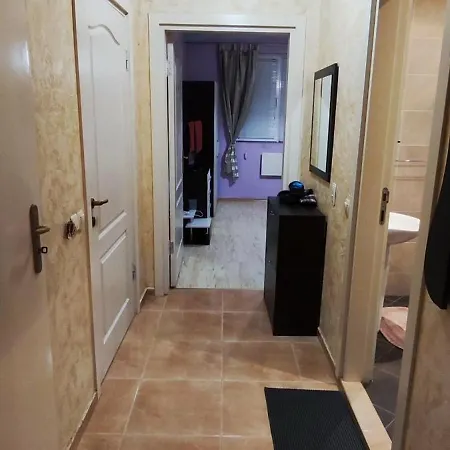 уютен двустаен с прекрасна гледка